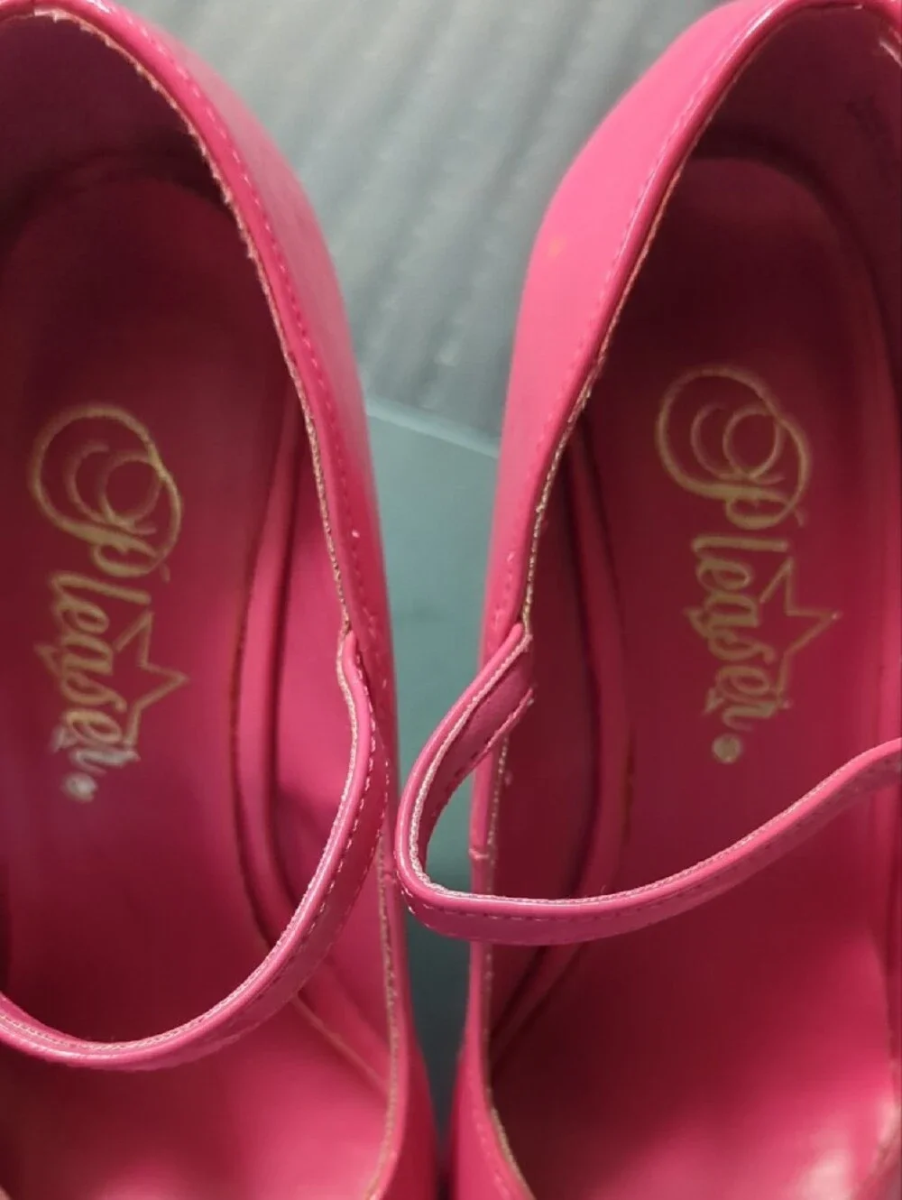 PINK Victoria's Secret Patent Platform Mary Jane Heels in Hot Pink